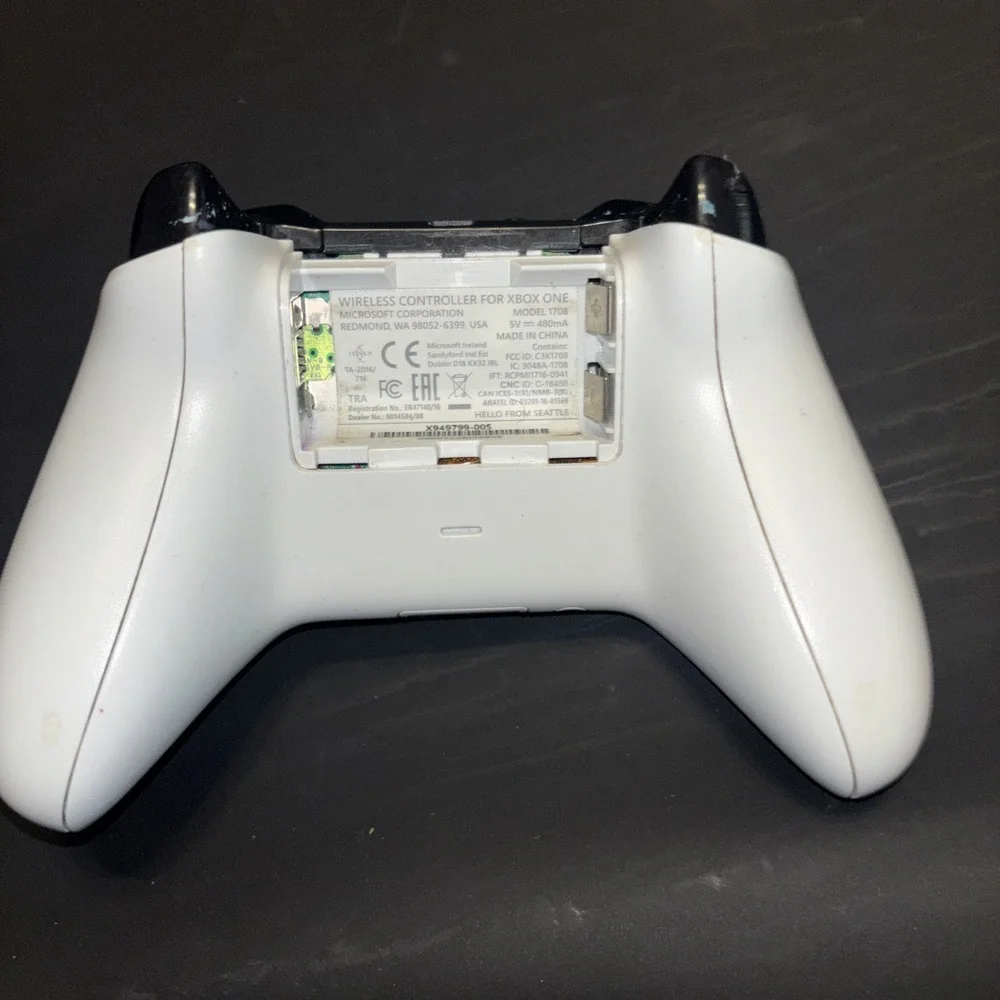 Microsoft Xbox One Wireless Controller White Model 1708 Bluetooth Tested OEM